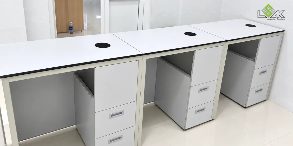 Nội dung lắp đặt nội thất thí nghiệm Phúc Hưng - 2